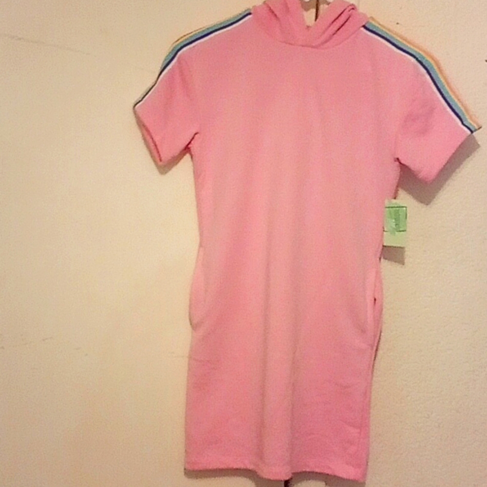 Size is 10-12,